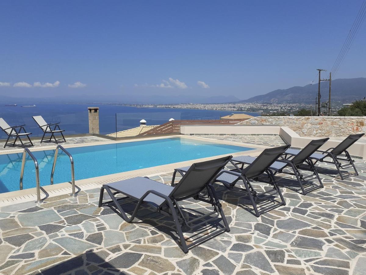 Villa Dafni - Infinite Sea Vistas With Private Pool Kalamata Bagian luar foto